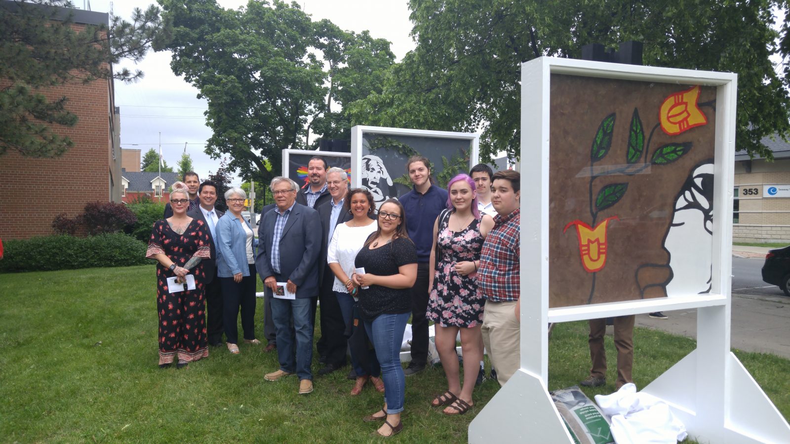 L’école Secondaire Publique l’Héritage dévoile ses murales commémoratives du 150e du Canada