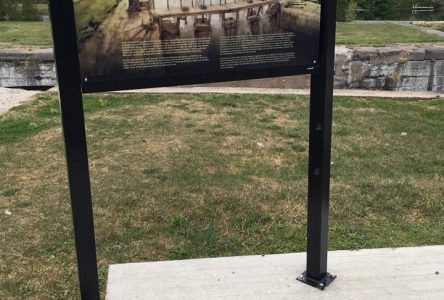 Cornwall historical plaque vandalized