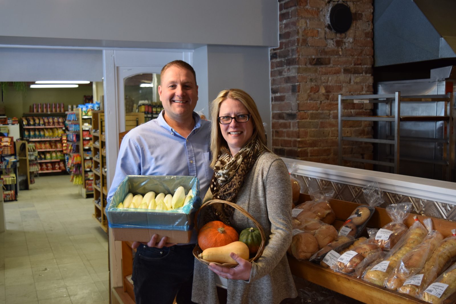 Local economy thrives at Henderson’s