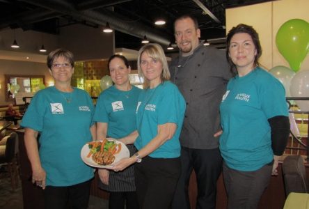 Au Vieux Duluth gets loud for mental health