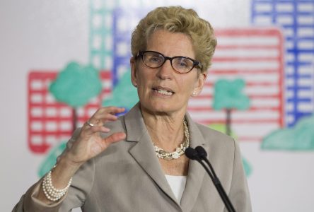 Wynne government tables back to work legislation to end college strike