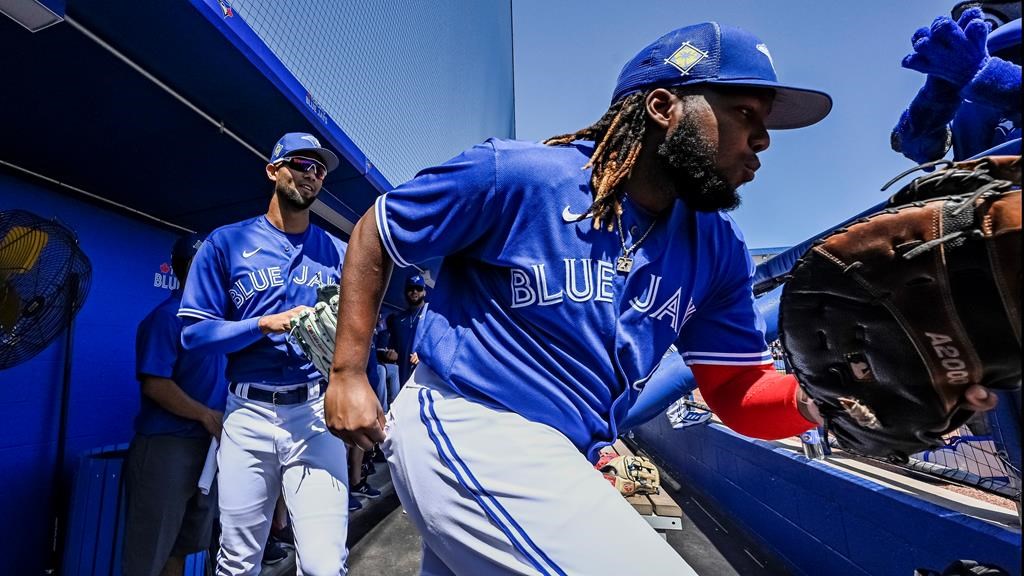 Blue Jays agree to new deals for 11 players, including Chapman, Guerreo Jr.