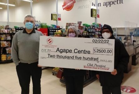 Kinsmen and Baxtrom’s YIG support Agape Centre