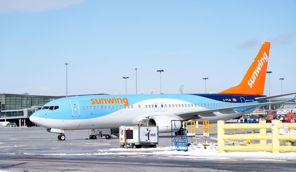 Technical issue continues to disrupt travel plans for thousands of Sunwing passengers