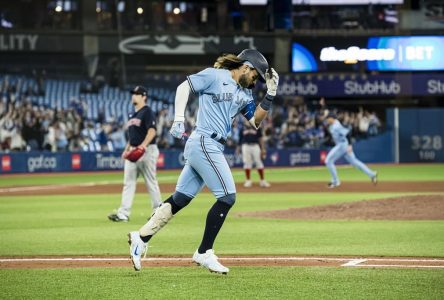 Bichette hits tiebreaking grand slam to power Blue Jays to 6-2 win over Red Sox