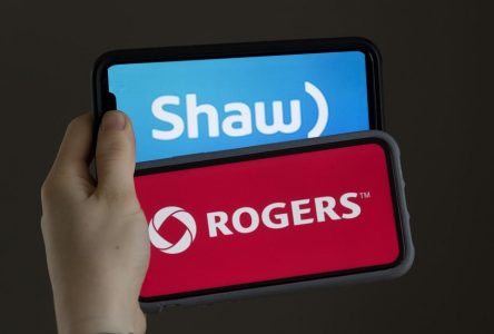 Rogers, Shaw vow to fight competition commissioner’s effort to block merger