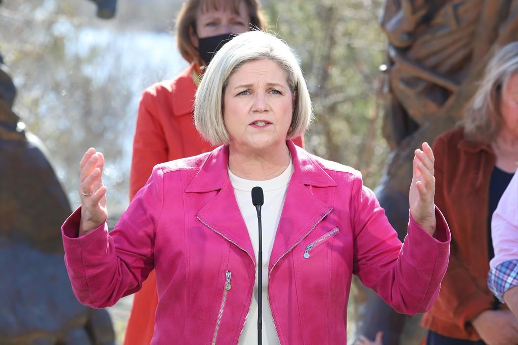 Ontario NDP promises to lower auto insurance rates by 40 per cent if elected