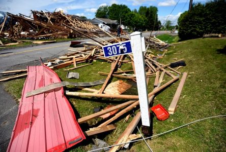 Many Ontario residents could be waiting several days for power after weekend storm