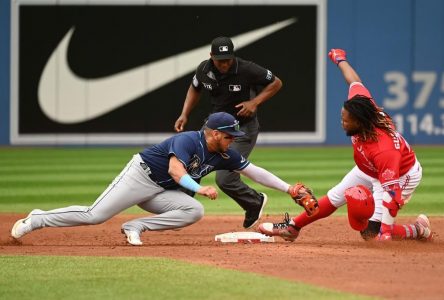 Doubles lift Blue Jays over Rays in Toronto’s first Canada Day home game since 2019