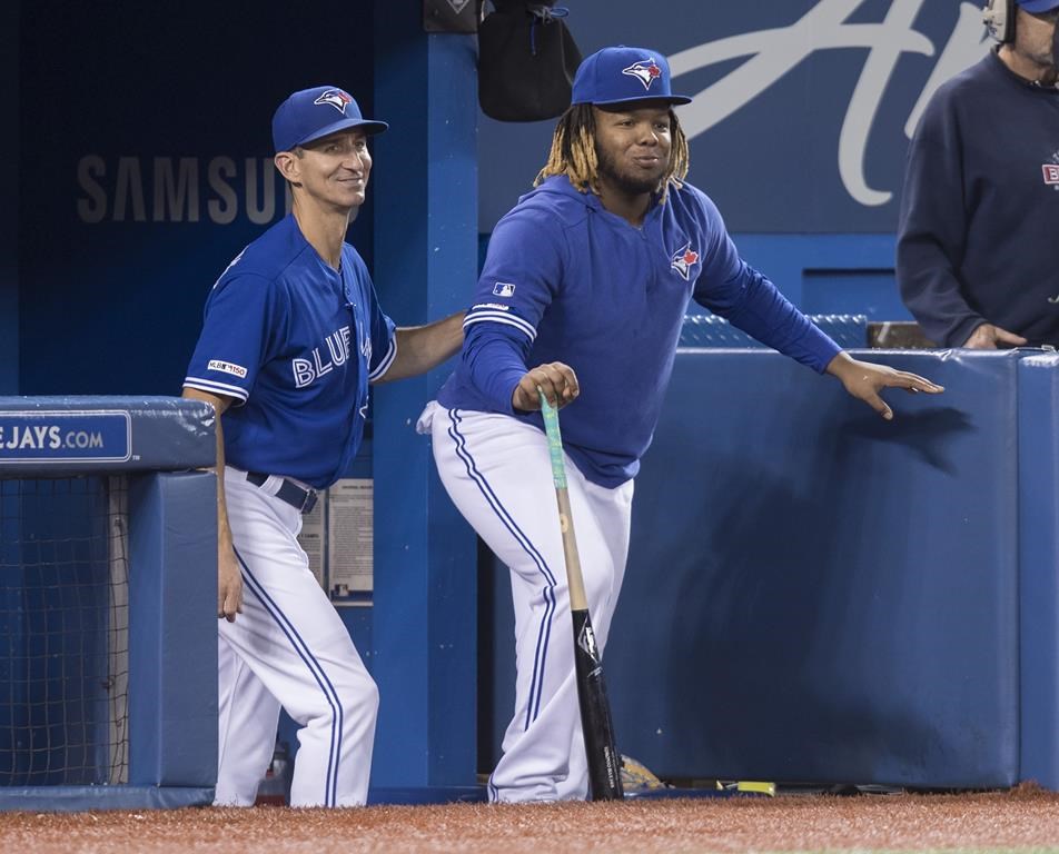 Blue Jays mourn death of first base coach Mark Budzinski’s daughter