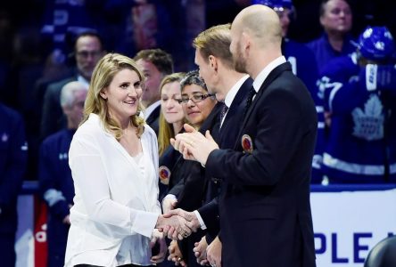 Wickenheiser among three Maple Leafs promoted to assistant general manager