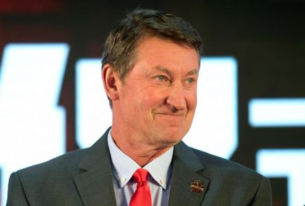 Wayne Gretzky becomes a minority owner with OHL’s Niagara IceDogs