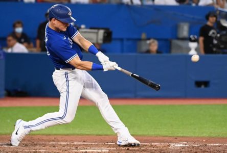 Hernandez and Chapman hit three-run homers to power Blue Jays to 8-1 win over Royals