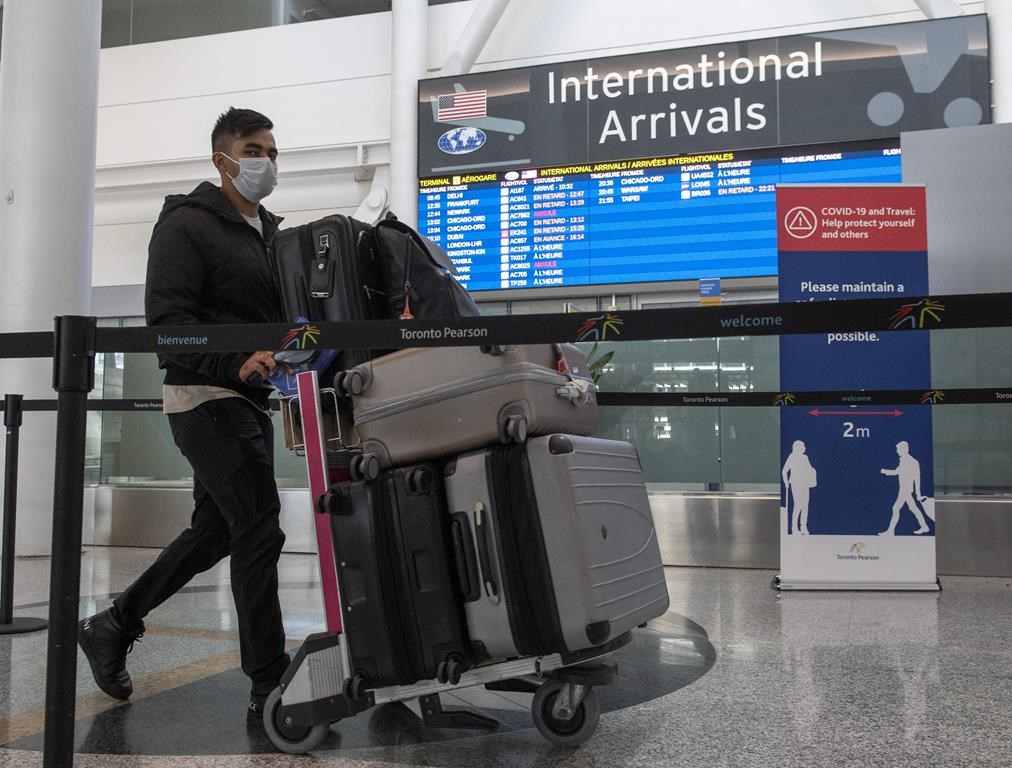 Random COVID-19 testing resumes at four major airports; tests to be done off-site