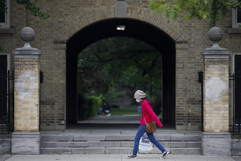 University of Toronto requiring students living in residence to be triple-vaccinated