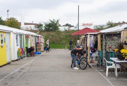 Mayors, police and businesses push Ontario for help on homelessness and opioid crises