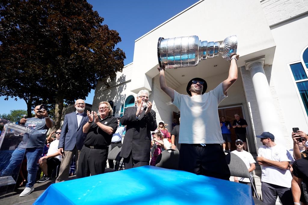 Flames’ Nazem Kadri brings Stanley Cup to hometown for special celebration