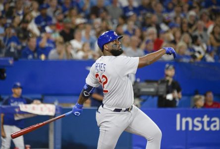 Reyes’s homer, Hoerner’s double help Cubs eke out 7-5 win over Blue Jays