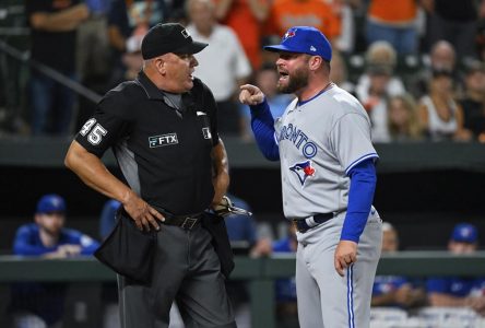 Jays clinch wild-card spot on day off, will celebrate Friday