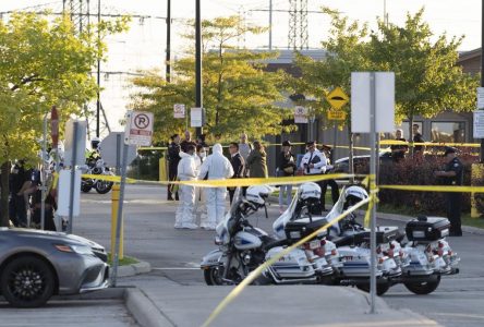 Toronto officer killed in ‘ambush’ attack identified as 22-year veteran, father of 2