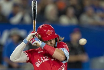 Bo Bichette’s two-run homer lifts Blue Jays over Rays 3-2 after he’s hit by pitch