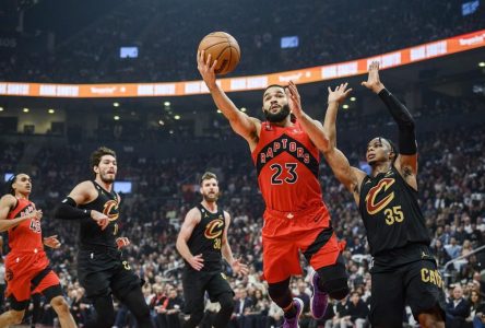 Siakam has 23 points, 11 boards and Raptors open season with 108-105 win over Cavs