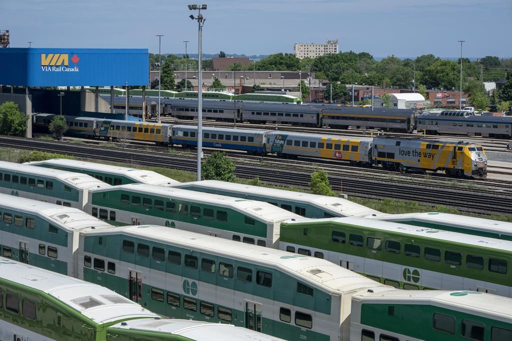 Metrolinx says threatened strike averted as tentative offer to be presented to union