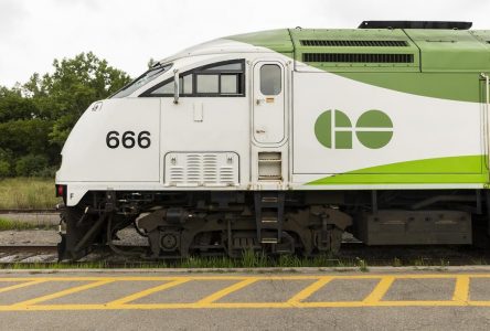 GO Transit union says members will strike Monday; bus service set to be affected