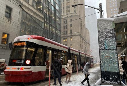 First snow of the season for much of southern Ontario prompts weather advisory