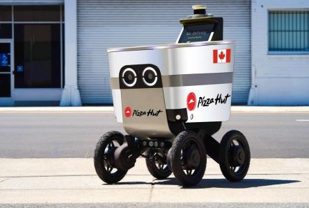 Food delivery robots hit Canadian sidewalks, but many challenges delay mass adoption