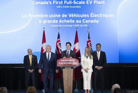 Trudeau, Ford mark opening of Canada’s first full-scale electric vehicle plant