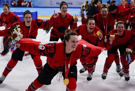 Poulin first female hockey player to win Canada’s athlete of the year honour