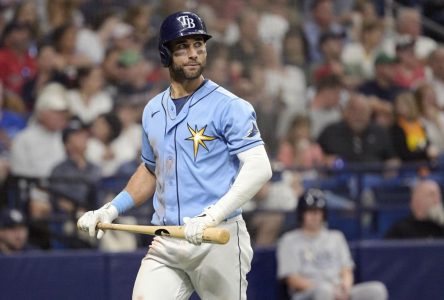 OF Kevin Kiermaier, Blue Jays finalize $9M, 1-year contract