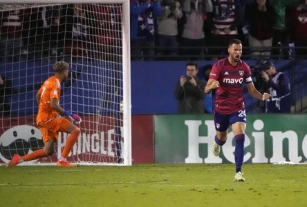 Toronto FC bolsters backline by signing veteran free agent centre back Matt Hedges