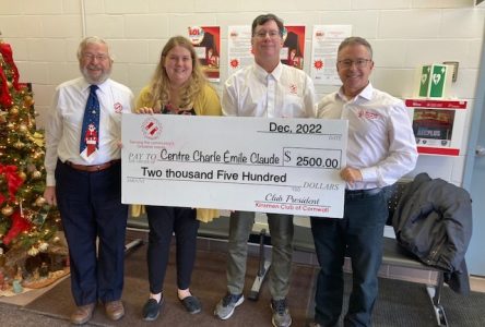 Kinsmen Club Donates to Centre Charles Emile Claude