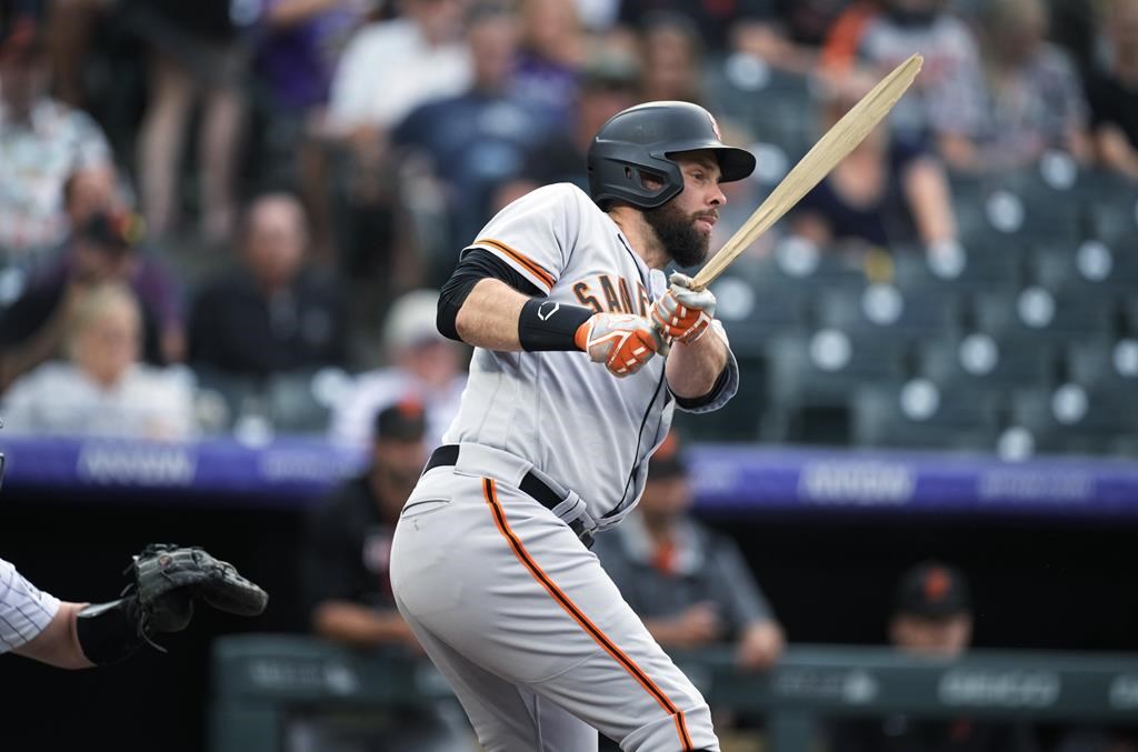 Blue Jays agree to terms on one-year deal with longtime Giants first baseman Belt