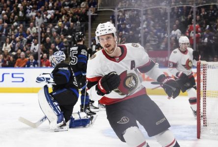 Tkachuk leads Ottawa over Toronto; Leafs’ Murray misses start with undisclosed injury