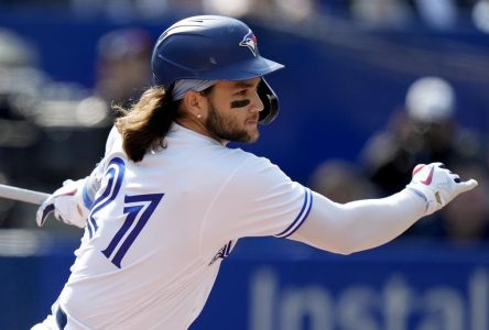 Bo Bichette, Blue Jays finalize $33.6M, 3-year contract