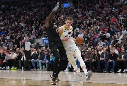 Markkanen, Kessler help undermanned Jazz rally past Raptors 122-116