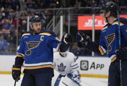 Maple Leafs acquire O’Reilly, Acciari in three-team trade with Blues, Wild