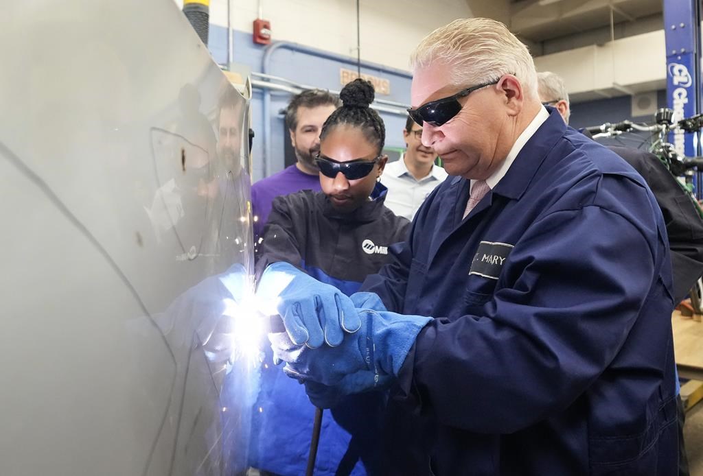 Ontario launches Grade 11 program to work toward skilled-trade apprenticeship