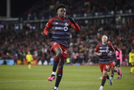 Columbus rallies to tie Toronto 1-1 with late goal in TFC home opener