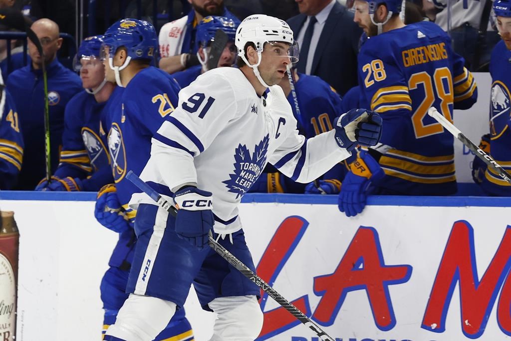 Maple Leafs forward Tavares fined by NHL for slashing incident