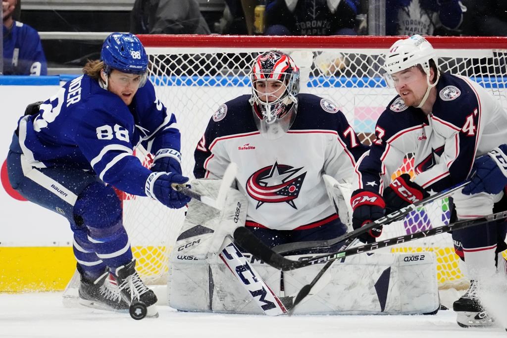 Woll solid in goal, Aston-Reese scores twice as Leafs down lowly Blue Jackets 4-2