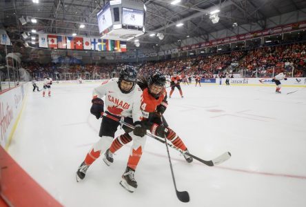 Fillier’s three-point effort leads Canada in 5-0 win over Japan at worlds