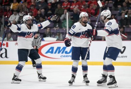 U.S. routs Czechia 9-1 in women’s world hockey championship semifinal