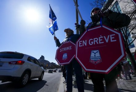 Five schools on Six Nations of Grand River closed due to PSAC strike