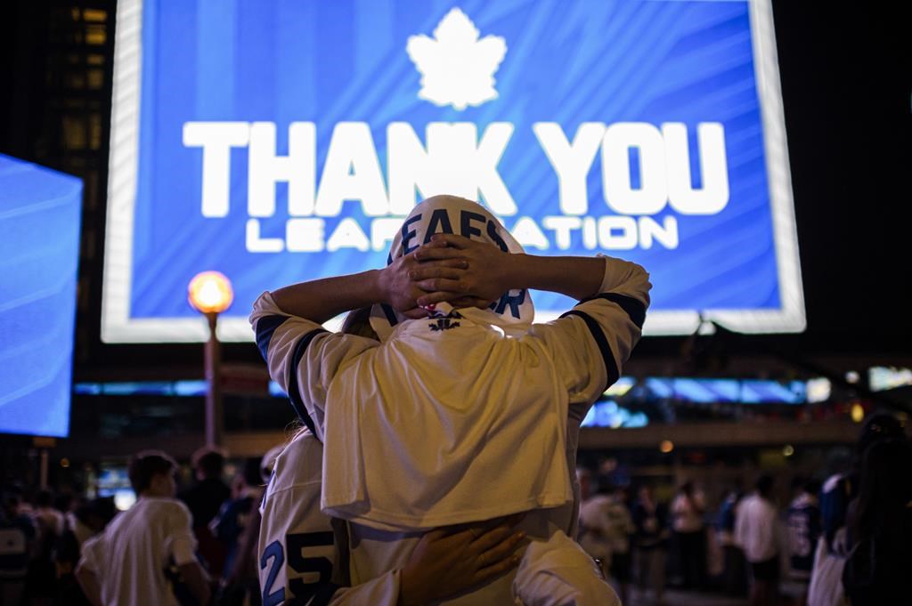 Expectations and passion for Maple Leafs stays high at public tailgate