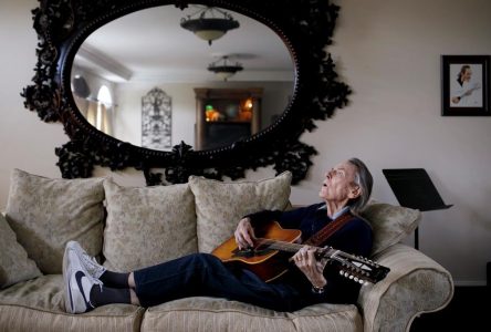 Gordon Lightfoot music sees popularity surge following folk music legend’s death