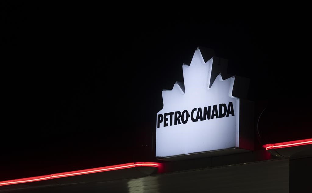 Canadian Tire, Petro-Canada to partner up on gas stations and rewards programs